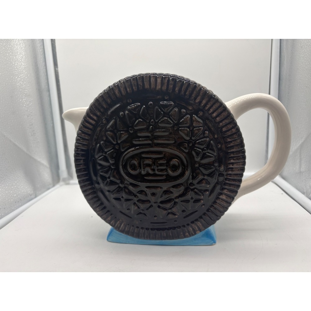 Vintage Ceramic The Nabisco Classics Collection Oreo Cookie Milk